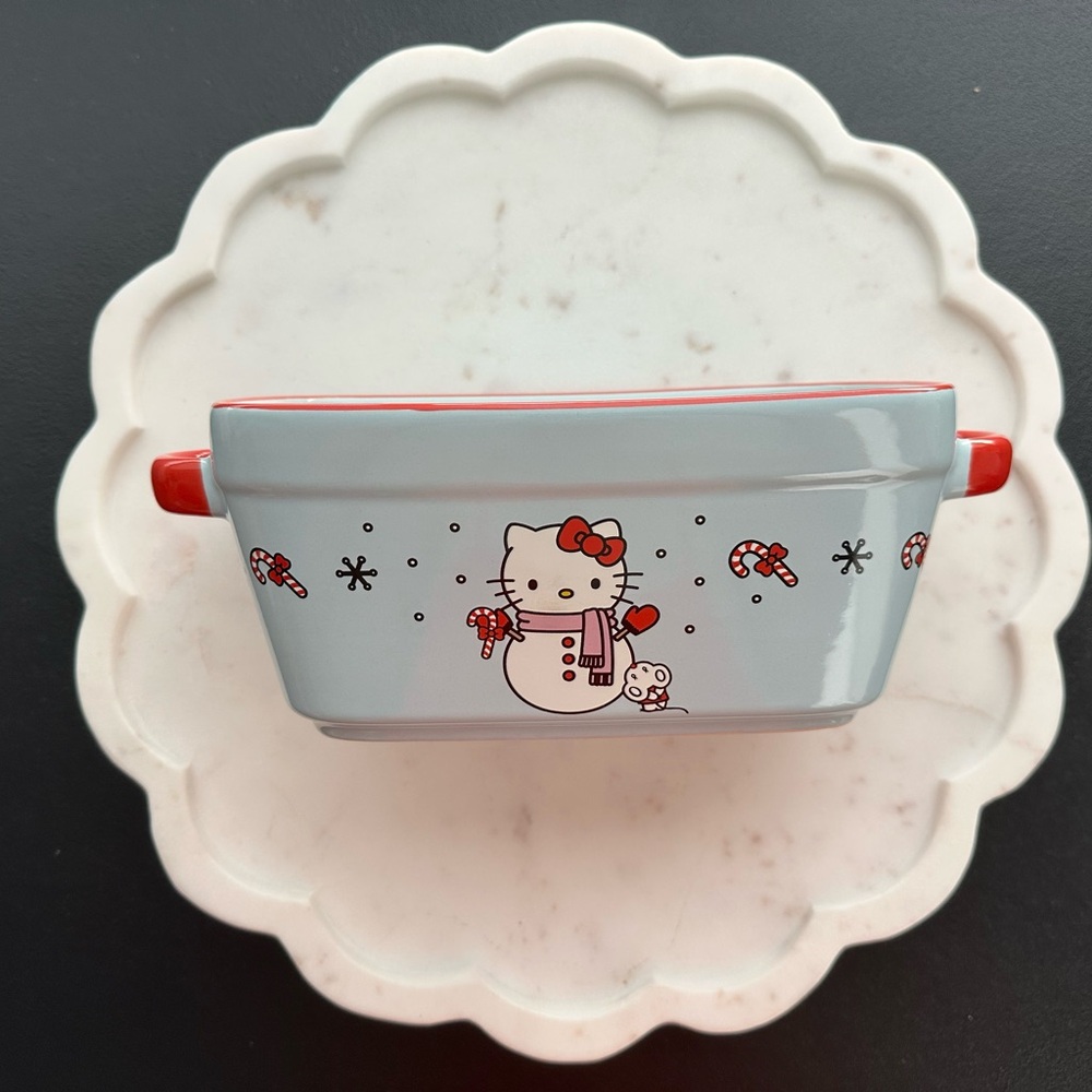 Hello Kitty Snowman Ceramic Bakeware